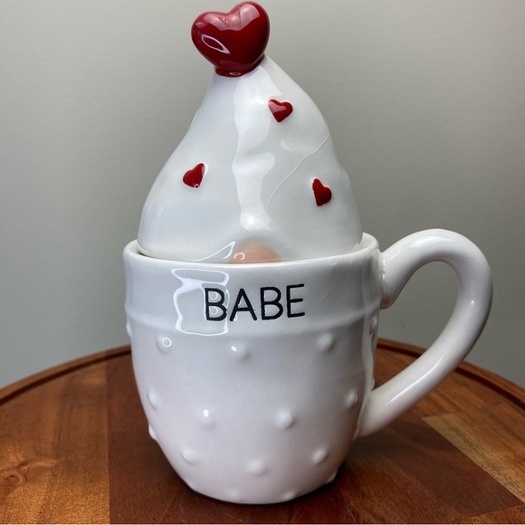 Hallmark Valentine’s Day Babe Gnome Mug - Picture 1 of 11